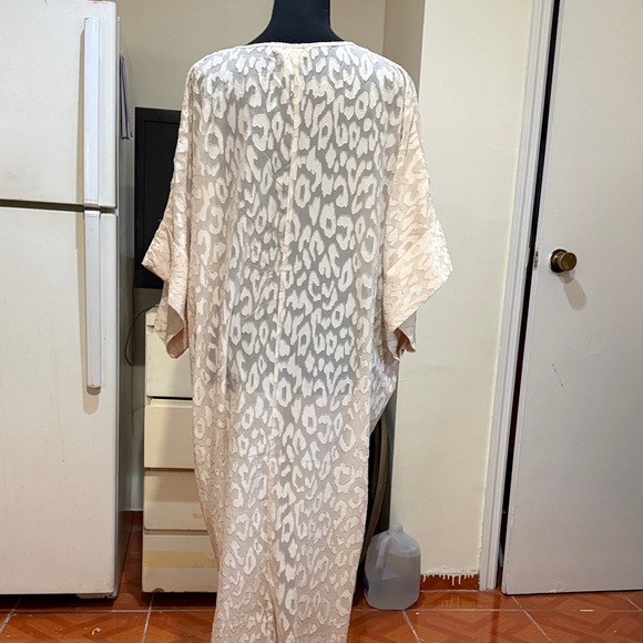 H&M Cream Patterned Blouse - Picture 3 of 4